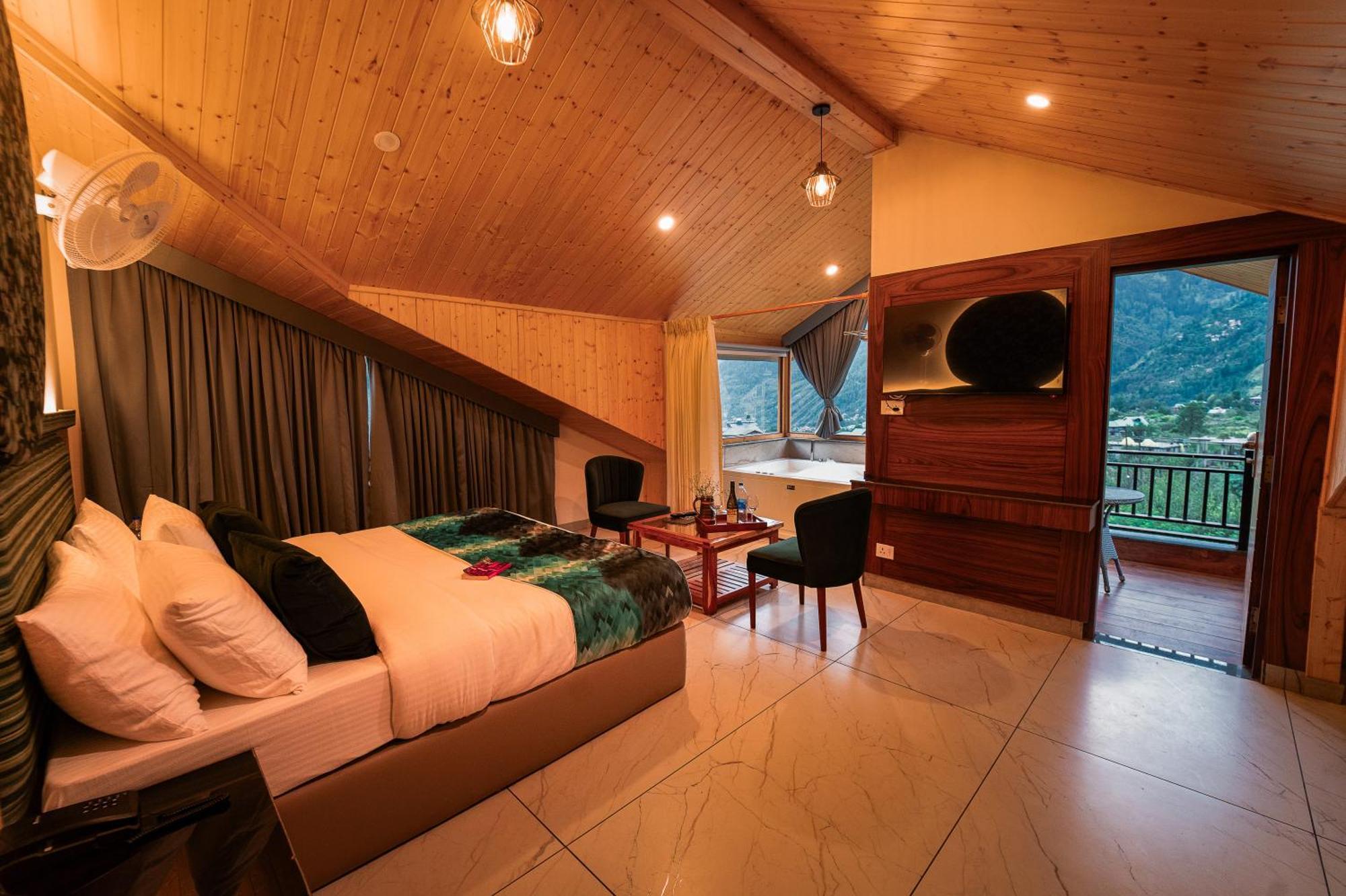 Hotel Nazaara - A Luxe Retreat Manāli Exteriér fotografie