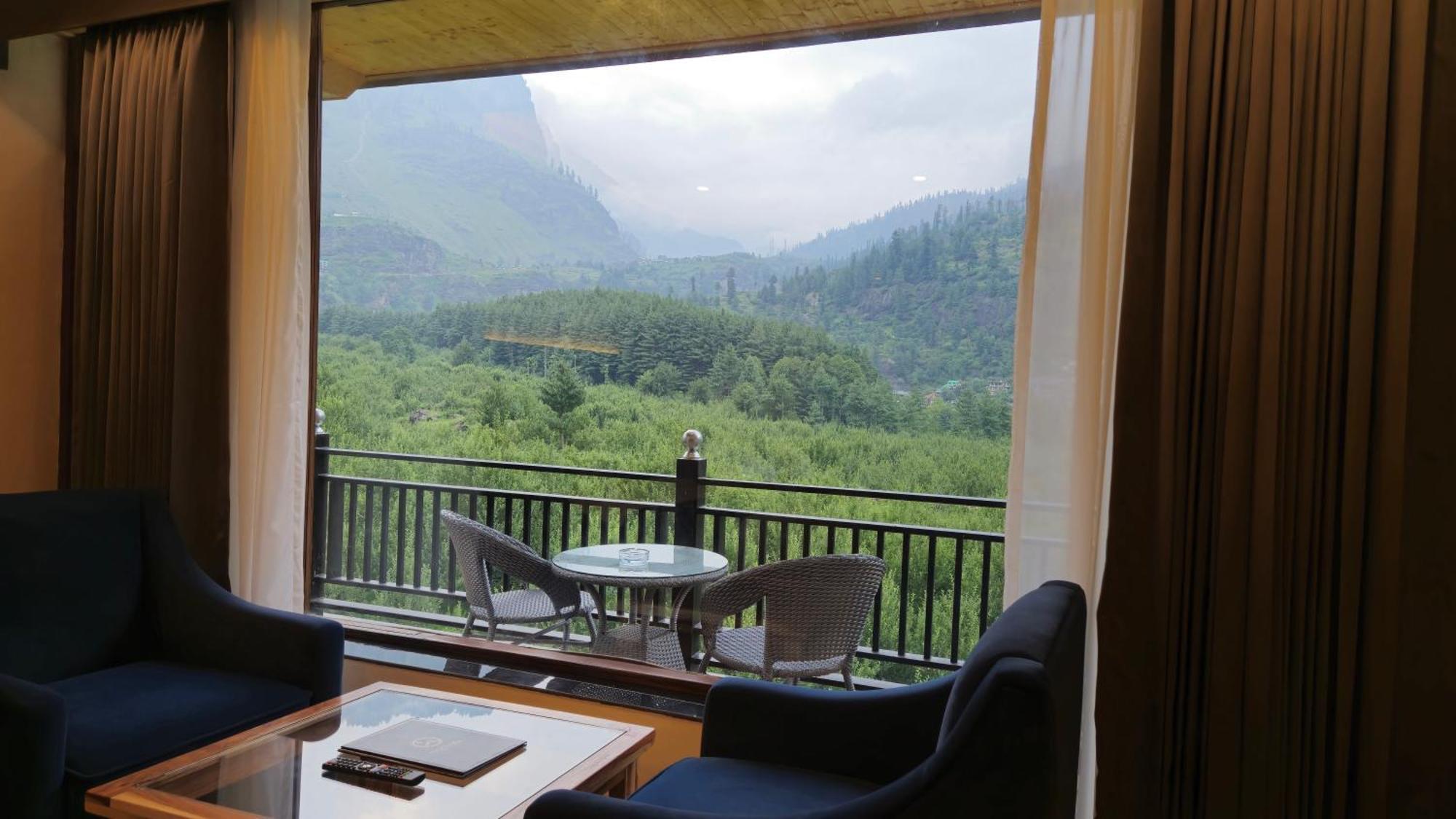 Hotel Nazaara - A Luxe Retreat Manāli Exteriér fotografie